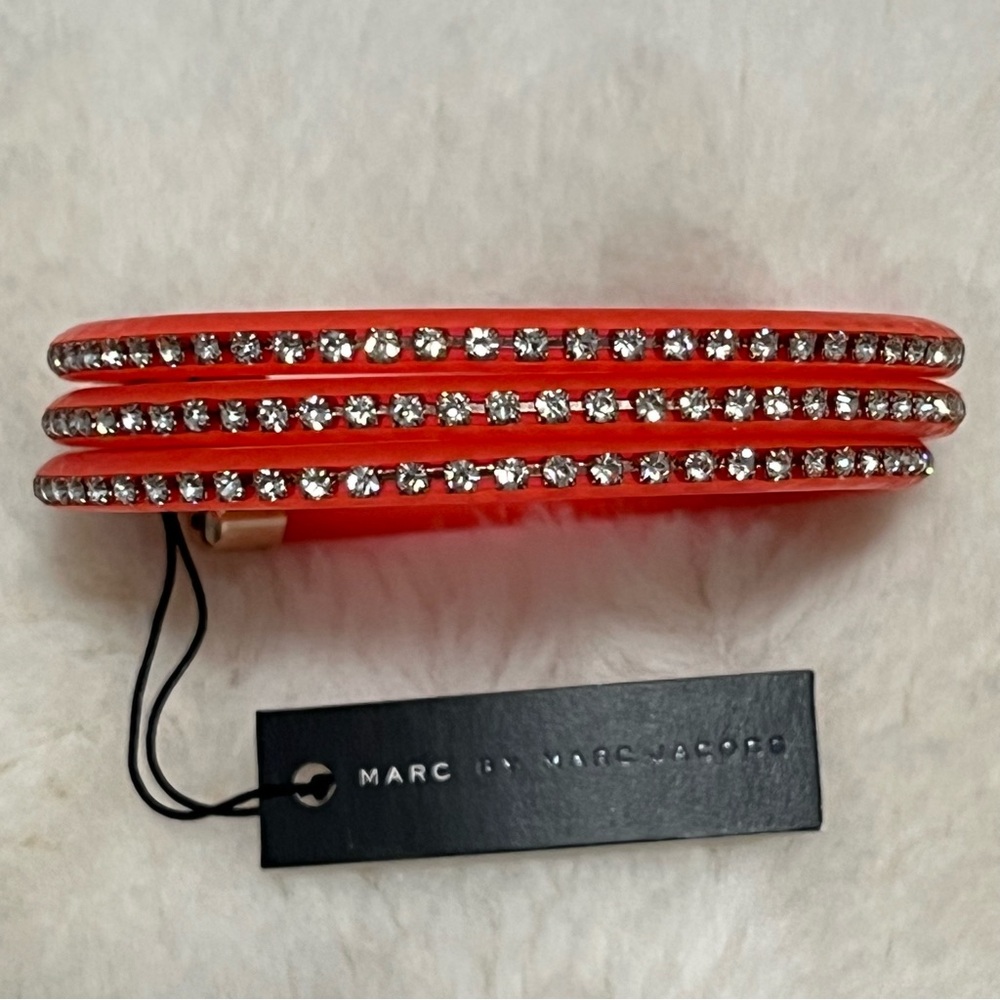Marc By Marc Jacobs Slinky Wrap Knockout Pink Bracelet - Picture 2 of 3